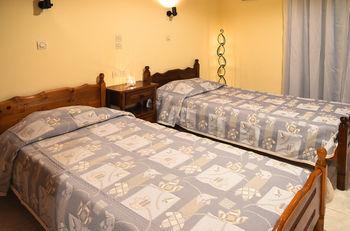 Artemis Studios And Apartments Psarou  Экстерьер фото