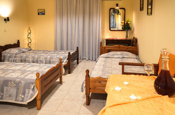 Artemis Studios And Apartments Psarou  Экстерьер фото